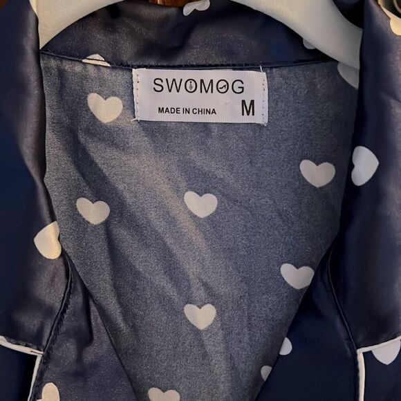 Swomog navy satin pajama set w white stars. M NWOT - Picture 3 of 8